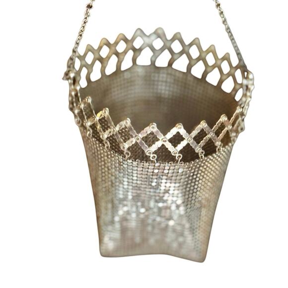 Vintage Mesh Accordion Evening Purse with Gated Top - Picture 3 of 4